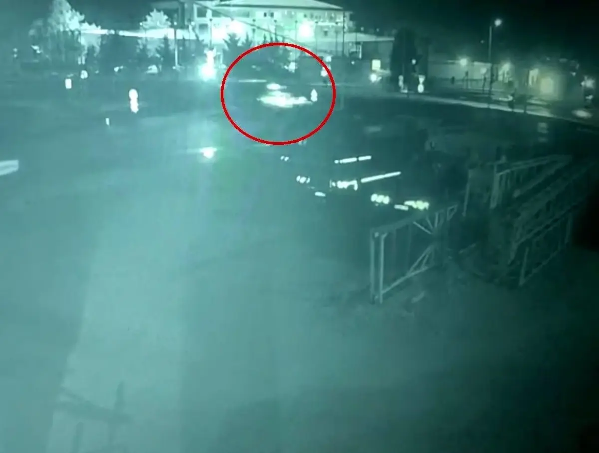 Alkollü Sürücü Kız Kardeşleri Öldürdü