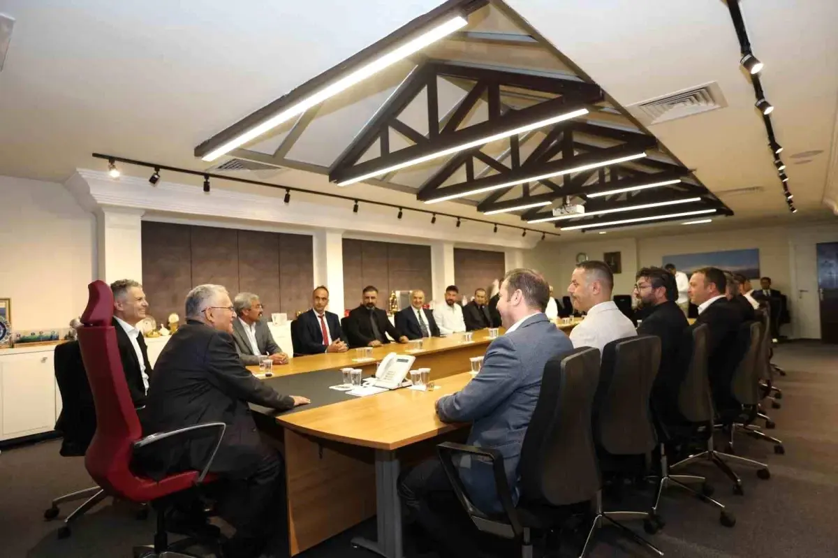 Kayseri Büyükşehirden spora destek