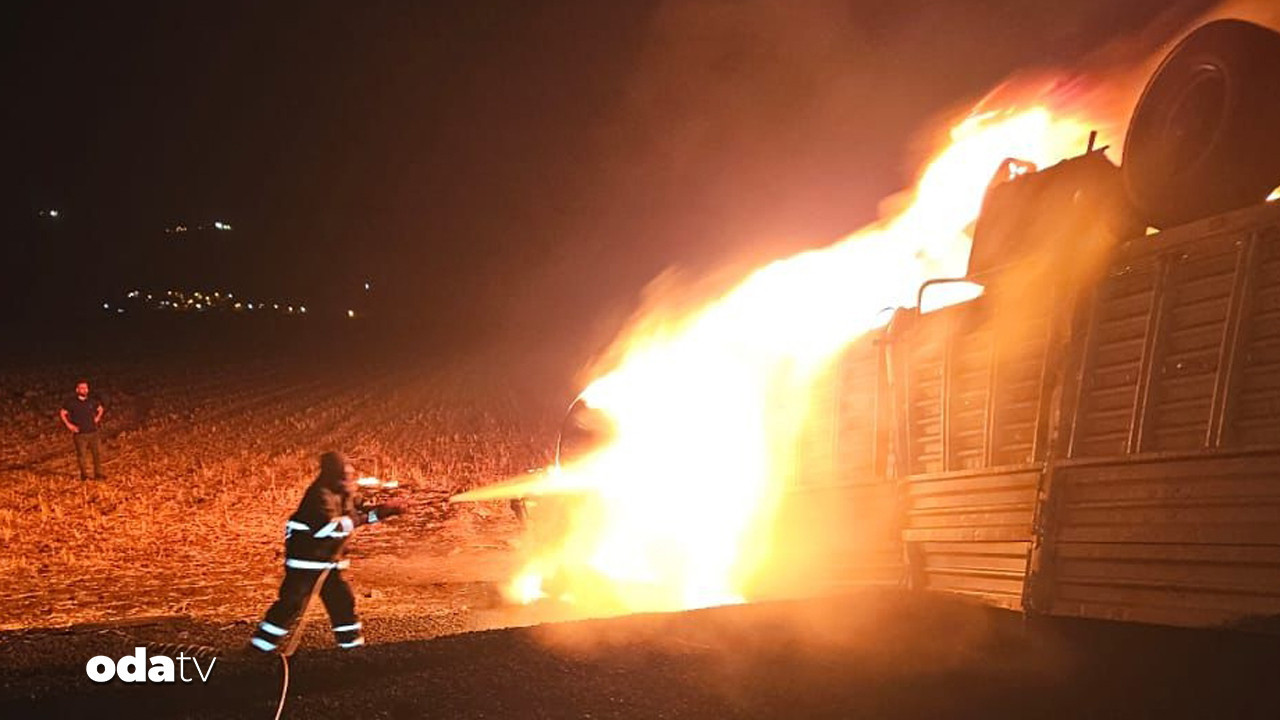 Mardin’de feci kaza: Devrilip alev alan tırın sürücüsü öldü