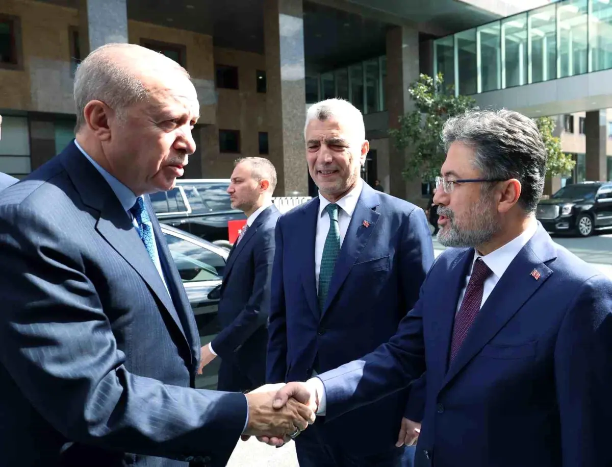 Cumhurbaşkanı Erdoğan: “Kooperatiflerimize toplam 3 milyar liralık kredi imkanı sunacağız”