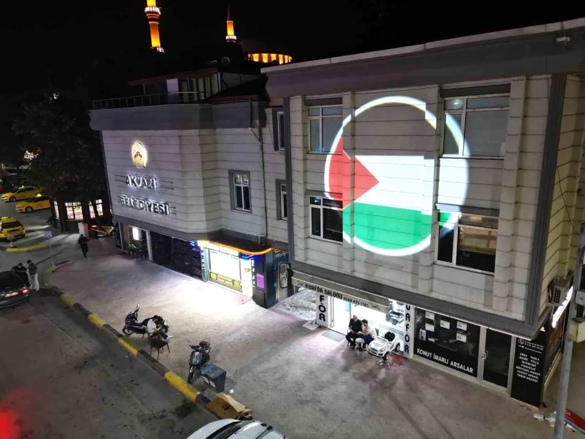 Akyazı Belediyesi’nden Filistin’e Destek