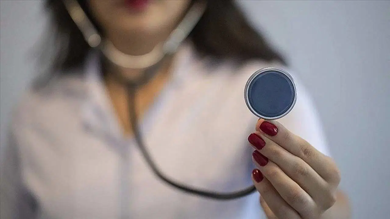 Sağlıkta şiddet ve dava korkusu hekim tercihlerine yön veriyor: Cerrahiye ilgi azaldı