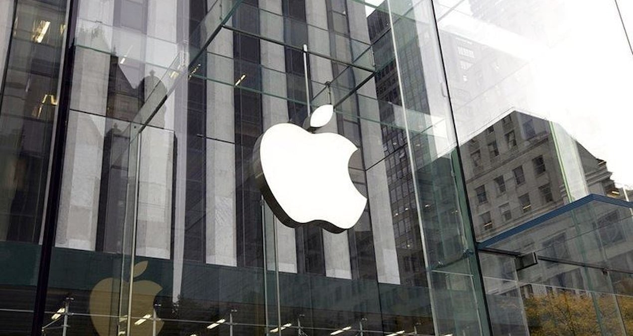 Apple’ı bugünlere getiren CEO işi bırakıyor! Şirketin değerini 350 milyardan 4 trilyona çıkarmıştı