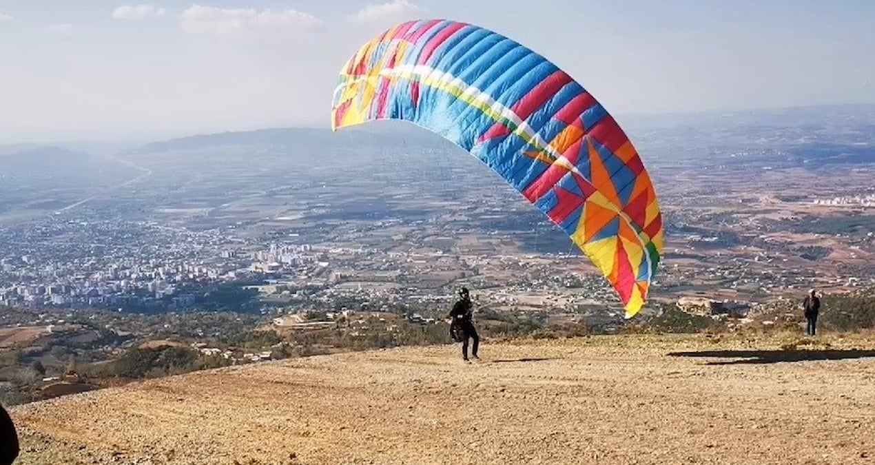 Dumanlı Yaylası Festivali’nde yürekler ağza geldi! Pilot ölümden döndü