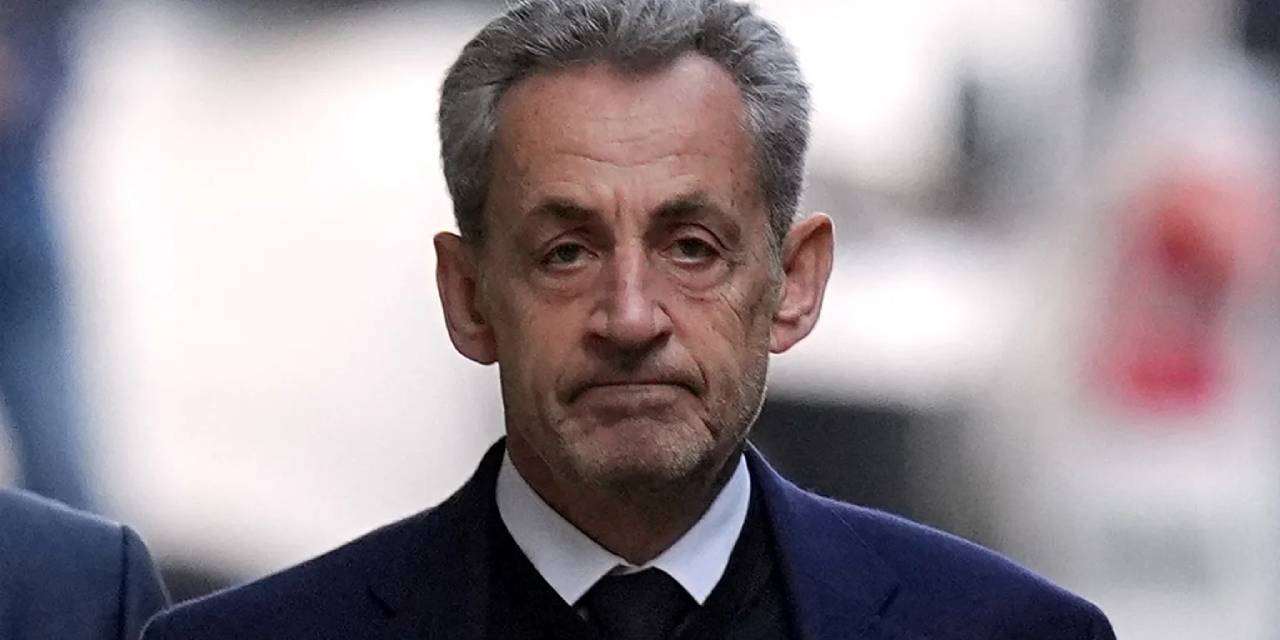 Eski Fransa Cumhurbaşkanı Sarkozy, serbest bırakıldı