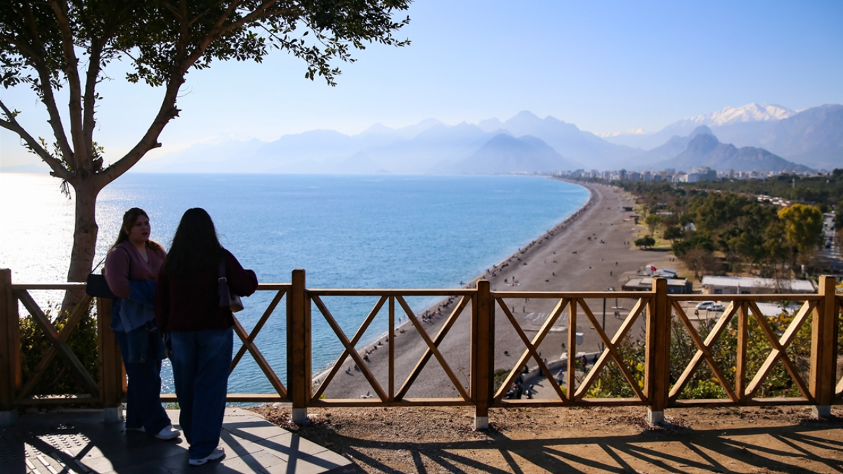 Antalya’da turistik tesisler yılbaşına hazır, oteller yüzde 99 dolu