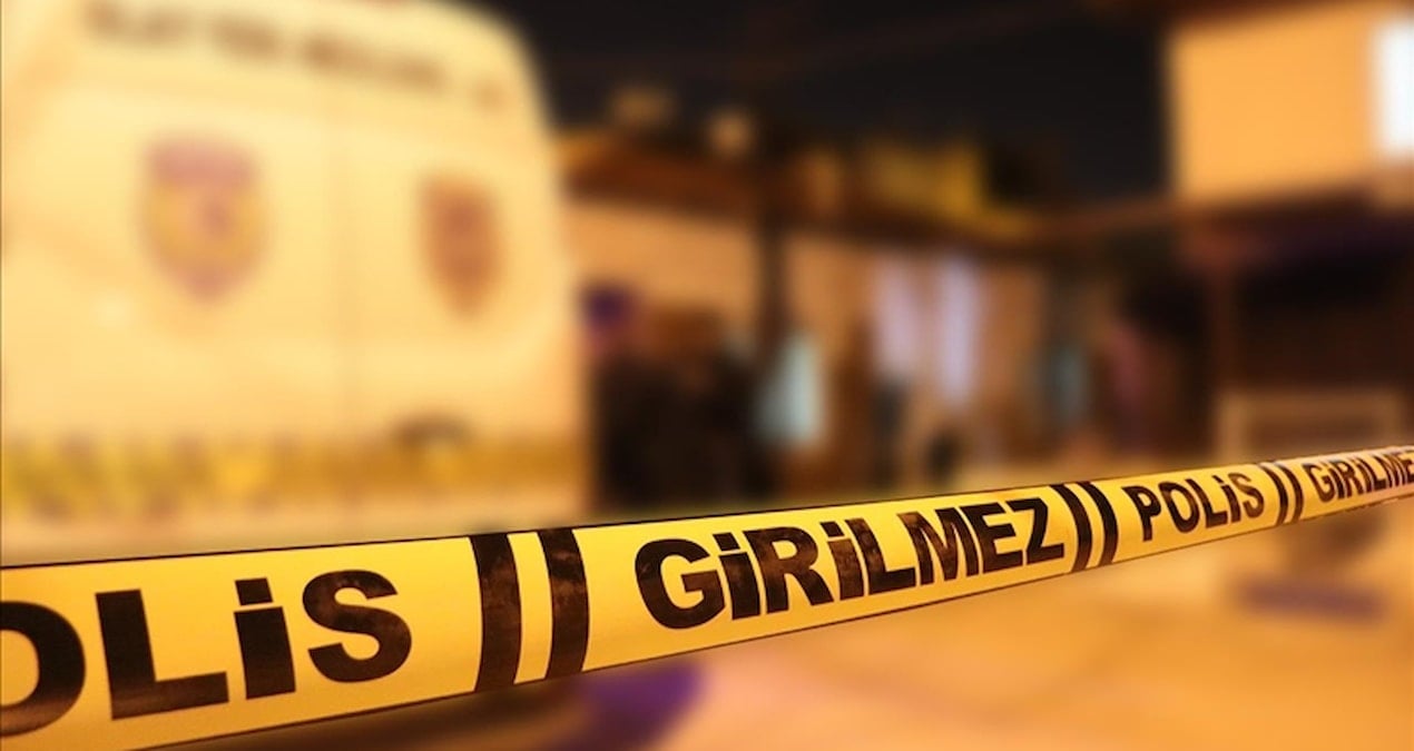 Avukat dehşet saçtı: Annesini bıçakladı gözaltına alındı