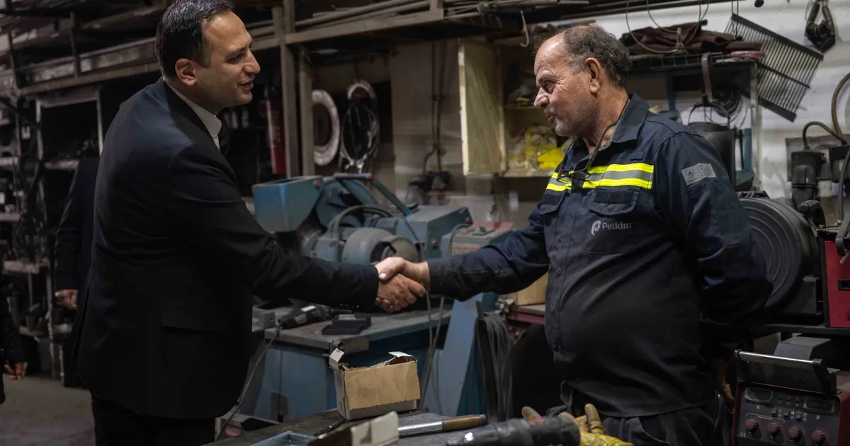 İzmir Bornova’da Başkan Eşki saha mesaisinde