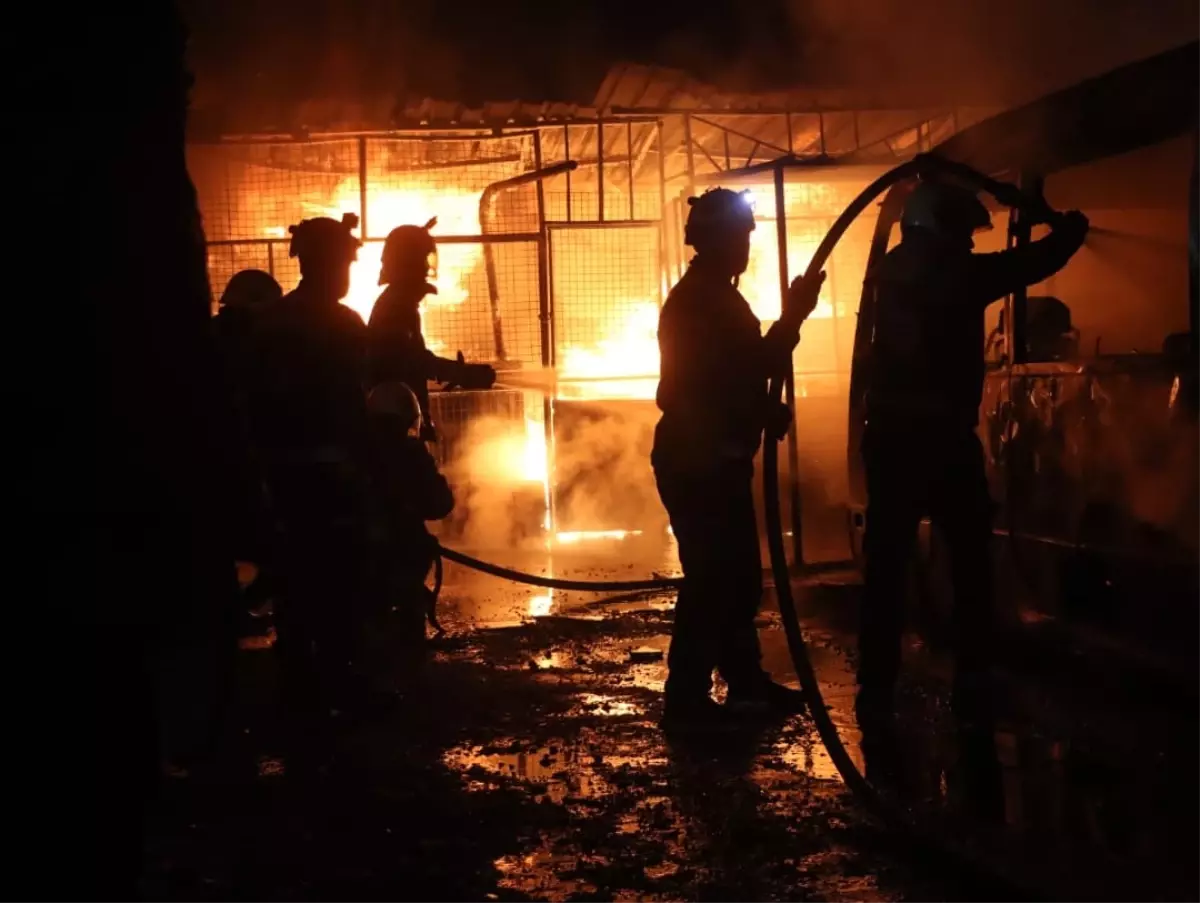 Halep’te Yangın: SDG Roketleri Düştü