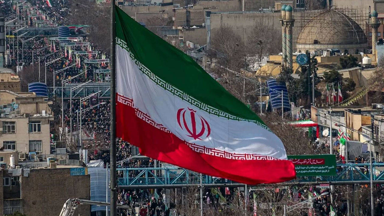 İran’da maden işçilerine silahlı saldırı: 2 işçi yaşamını yitirdi