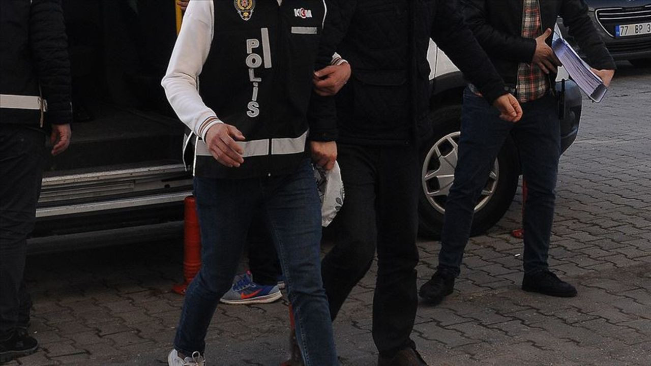 Arkadaşlıkta Son Nokta: Evinde Arkadaşını Demir Sopayla Öldürdü