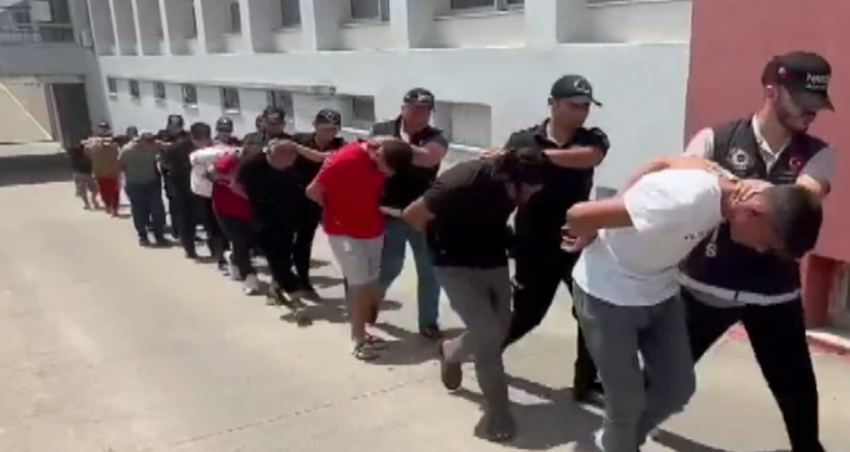 Adana’da uyuşturucu operasyonu: 58 kişi tutuklandı