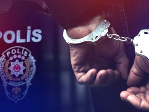 Milyonluk telefon dolandiricilarina 7 ilde baskin cete lideri ve yoneticileri yakalandi 8Wj5JujP